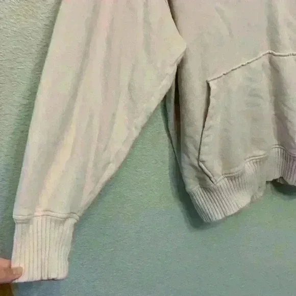 Light pink Aerie hooded sweatshirt sz L girly feminine athleisure loungewear - Picture 4 of 8